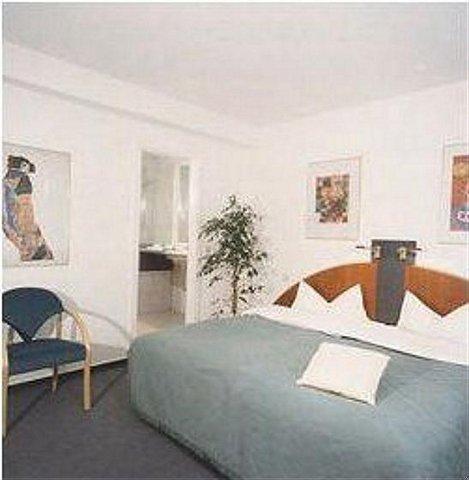 Hotel Am Hofgarten Düsseldorf Quarto foto